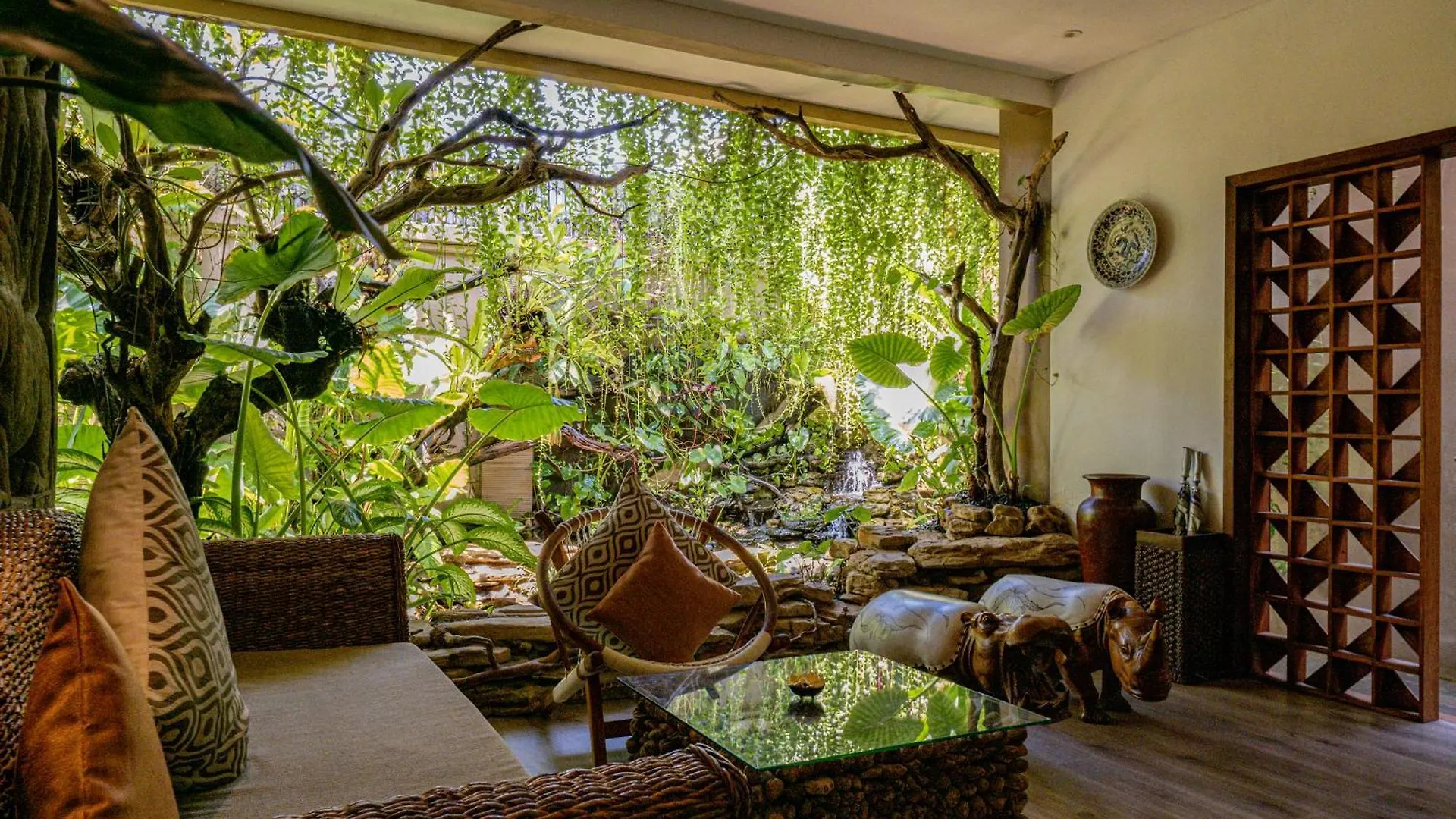 Lasanti Villas Seminyak سمينياك