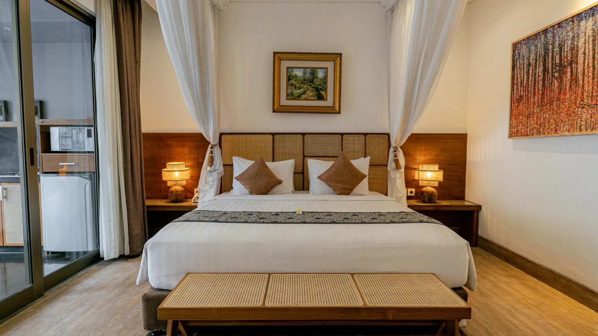 Lasanti Villas Seminyak سمينياك