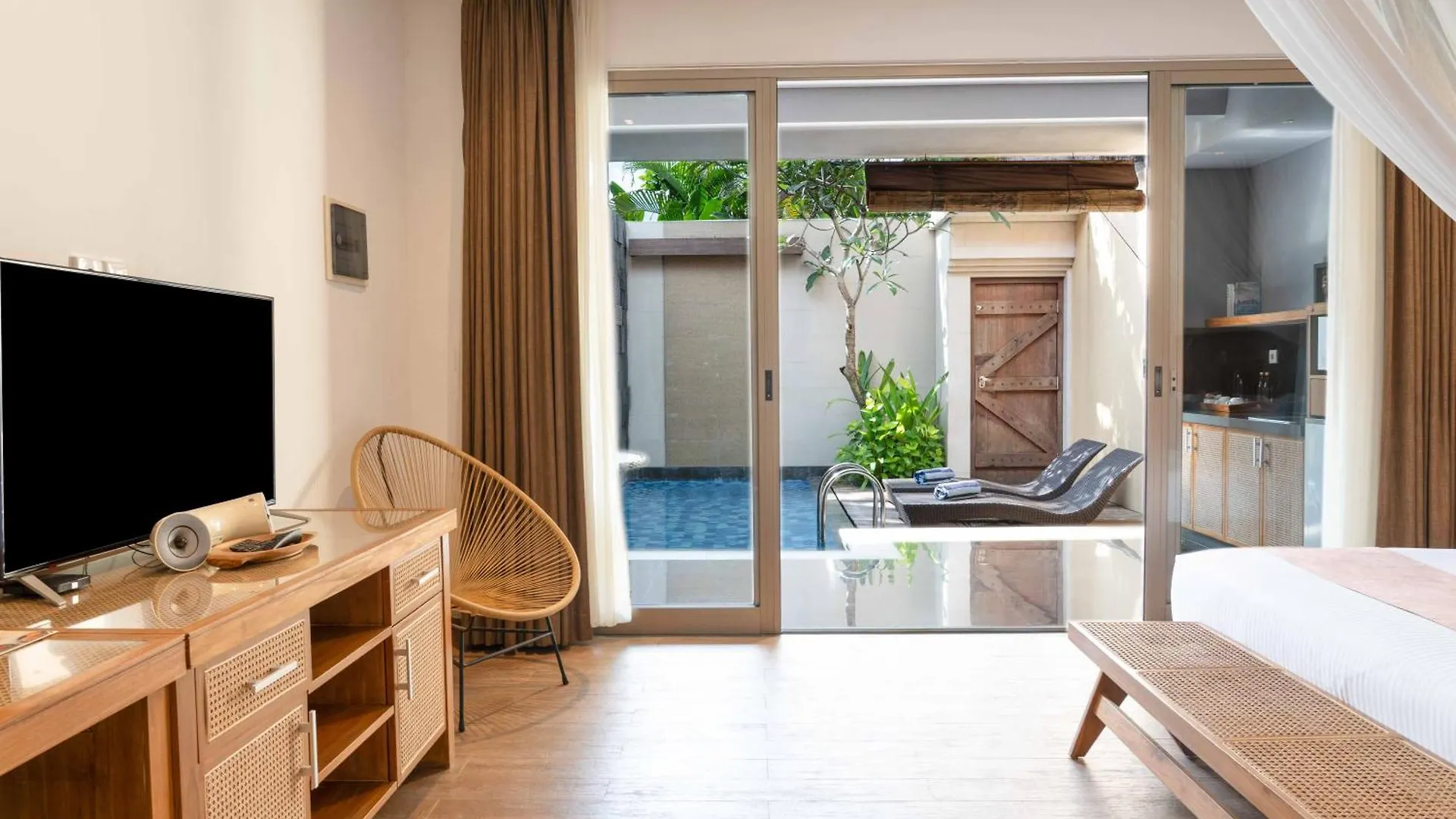 Lasanti Villas Seminyak  سمينياك